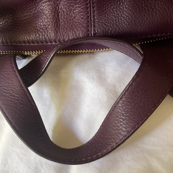 Michael kors pebbled leather purple hobo bag as new - Picture 9 of 9